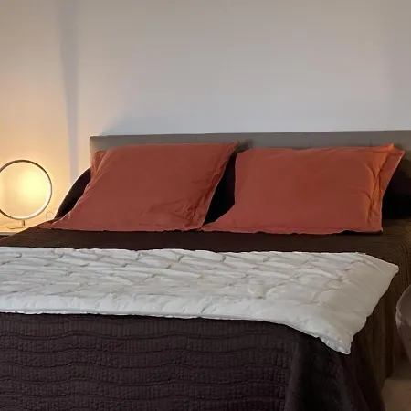 Familial A La Ferme Avec Terrasse - Chevaux, Poneys, Proche Montlucon Et Thermes Neris Les Bains - Fr-1-489-430